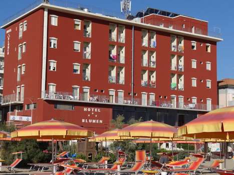 www.blumenhotel.com