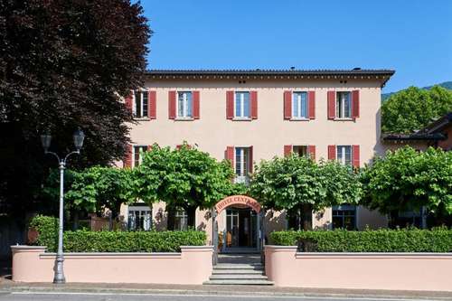 www.centralehotel.it