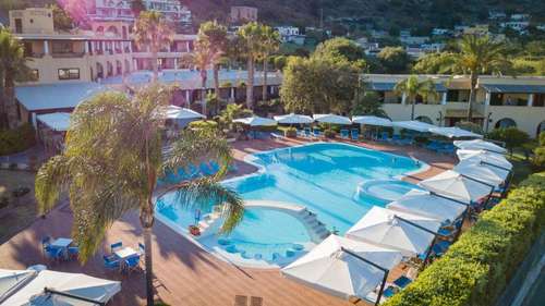 www.hotelaktea.com
