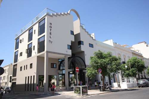 www.hotelflygallipoli.it