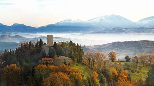 www.petroia.it