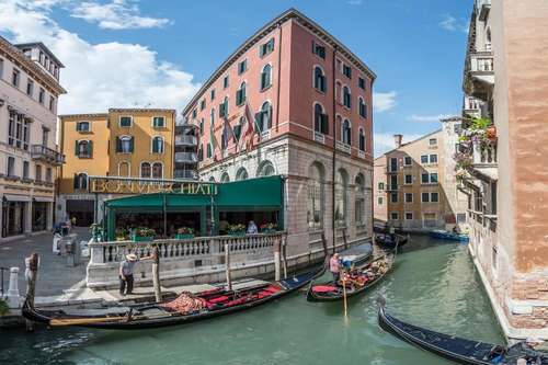 www.hotelbonvecchiati.it