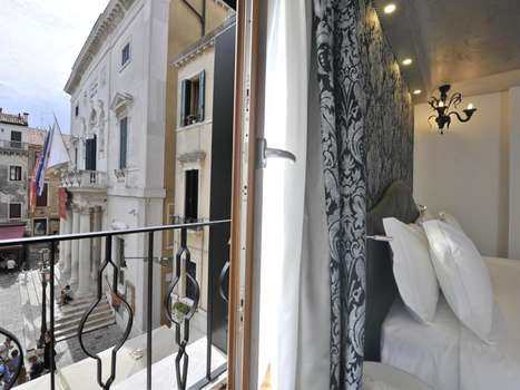 www.altheatropalace.com
