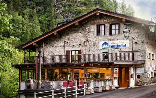 www.rifugioloulindal.com