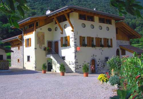 www.lalocandaborgoantico.com