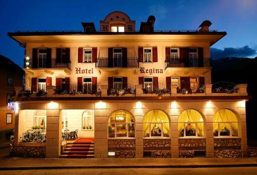 www.hotelreginacortina.com