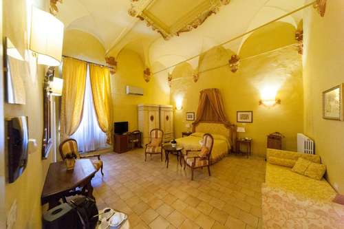 www.hotelguiderocchi.it