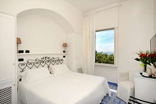 www.aurora-hotel.it