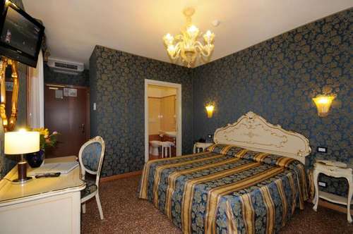 www.ilmercantedivenezia.com