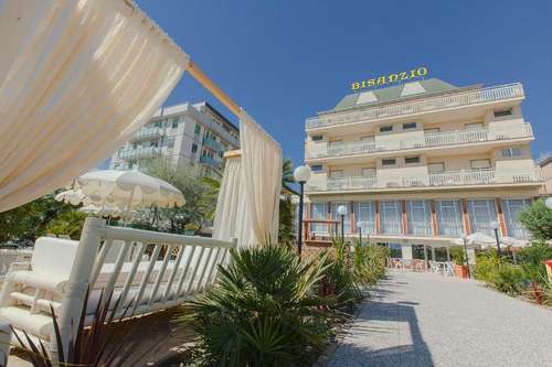 www.hotelbisanzio.net