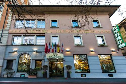 www.hotelcampion.com