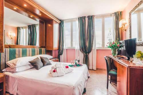 www.siracusahotelroma.it