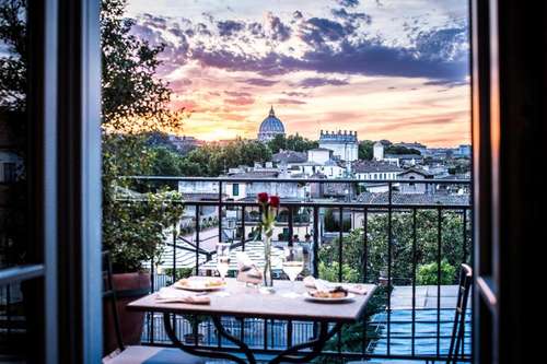 www.hotelpontesisto.it