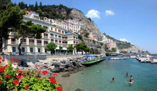 www.labussolahotel.it