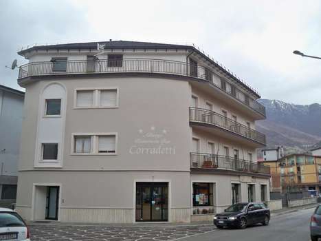 www.albergocorradetti.it