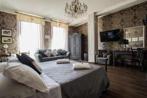 www.residenzafarneseroma.it