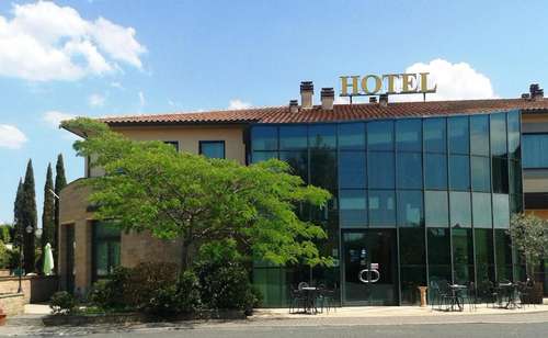 www.semifontehotel.it