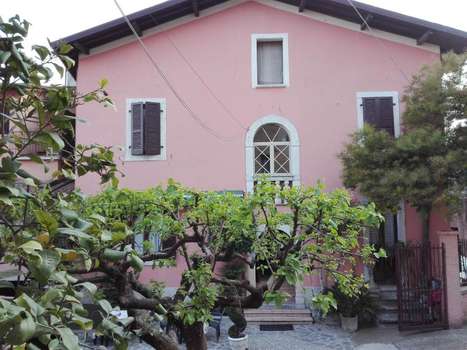 www.albergo-giardino.com