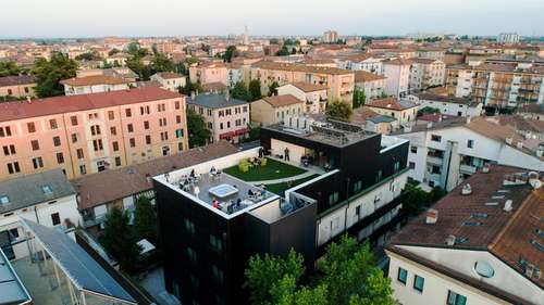 www.corteongaro.it