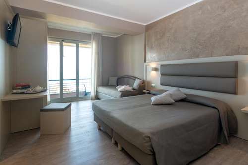 www.hotel4venti.it