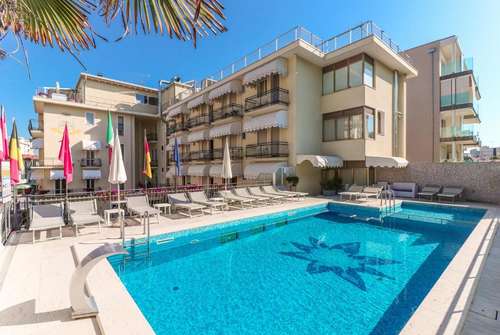 www.hoteljesulum.it