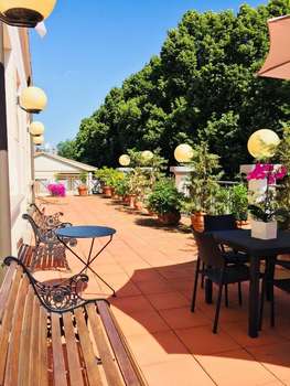 www.hotelfattoriesanlorenzo.com