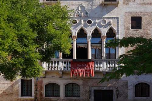 www.venicelaresidenza.com