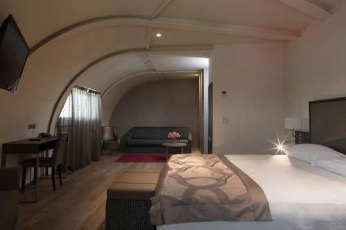 www.hotelholidayvenice.com