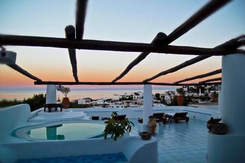 www.quartarahotel.com