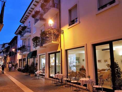 www.hotelfiorita.it