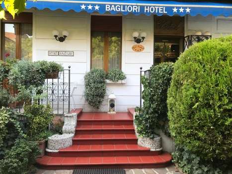 www.hotelbagliori.com