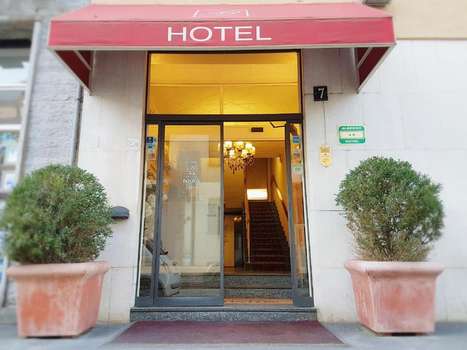 www.hotelbostonmilan.com