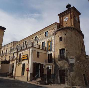 www.hotelpalazzosalerno.it