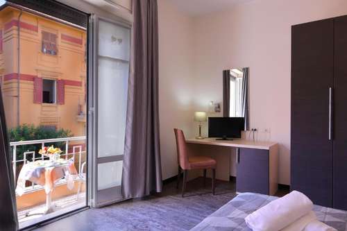 www.albergoferrari.com