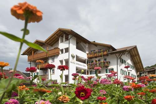 www.hotelschwarzeradler.it
