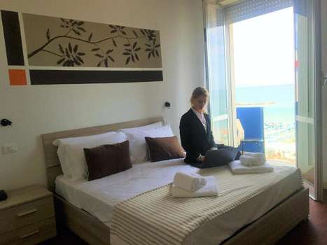 www.hotelalnuovoporto.it