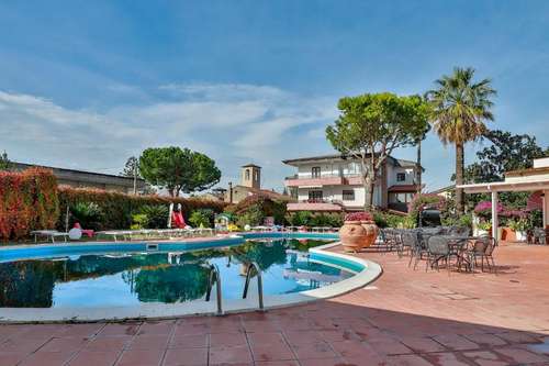 www.hoteldelfa.com
