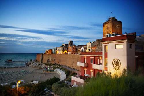 www.santaluciahotel.it