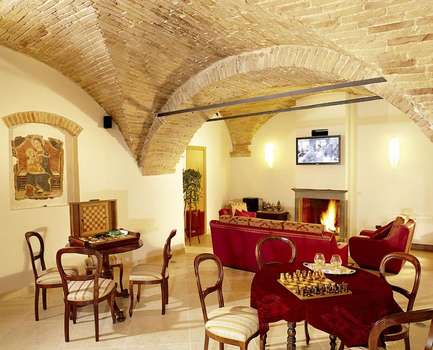 www.hotelitaliafoligno.com
