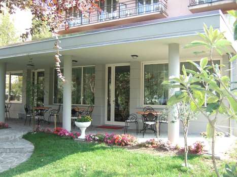 www.albergoelvira.it