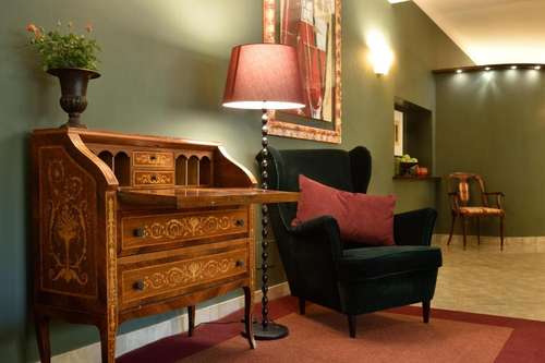 www.hotelbristolalassio.it