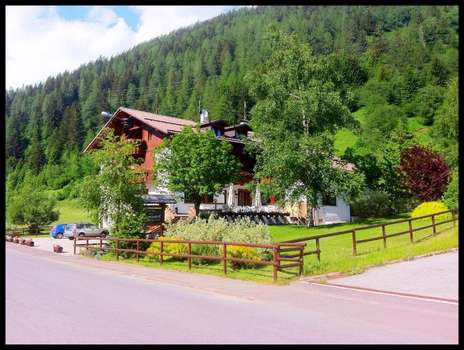 www.hotelbiancaneve.com