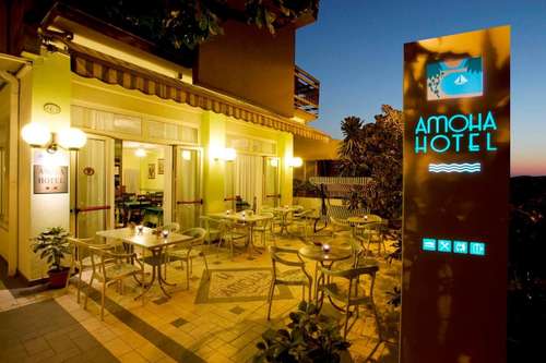 www.amohahotelcattolica.it