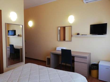 www.hotelromalanciano.it
