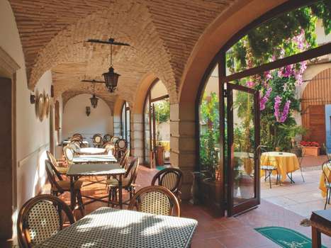 www.hotelsanfilis.com