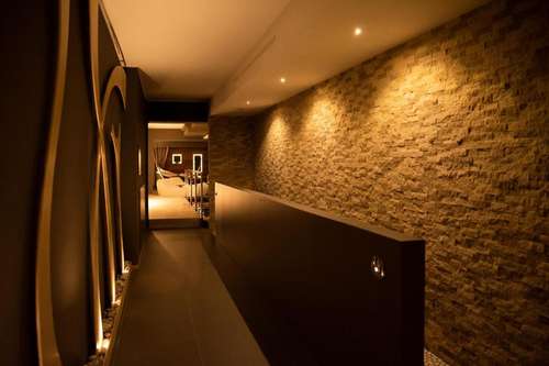 www.albergomiramontiscanno.it