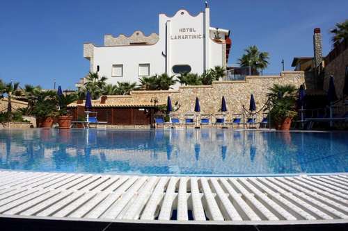 www.hotel-lamartinica.it