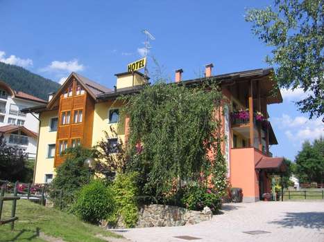 www.hotellabetulla.com