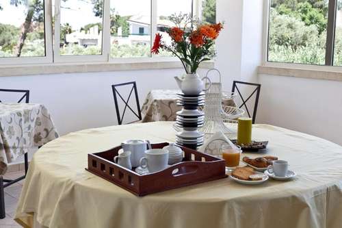 www.hotel-lacampana.it