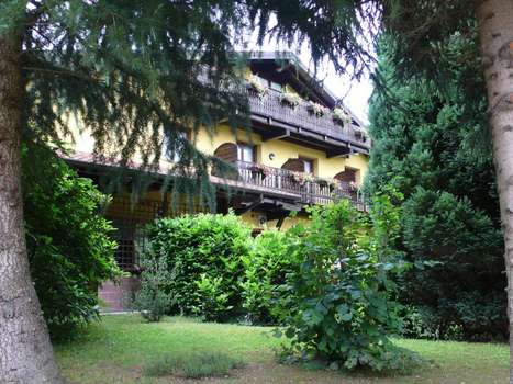 www.hotelristorantelaperla.it